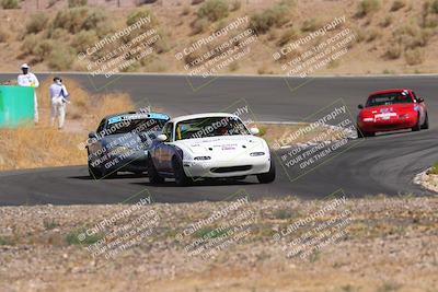 media/Jun-01-2025-CalClub SCCA (Sun) [[eae223c5dd]]/Group 5/Qualifying/